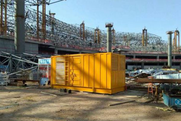 思南发电机出租如何判断空气滤清器是否需要更换？